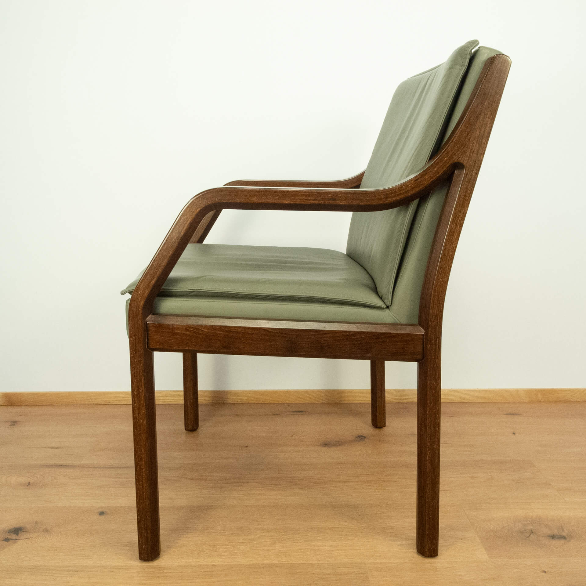 Armchair, Walter Knoll Art Collection, beech, leather, 1980s