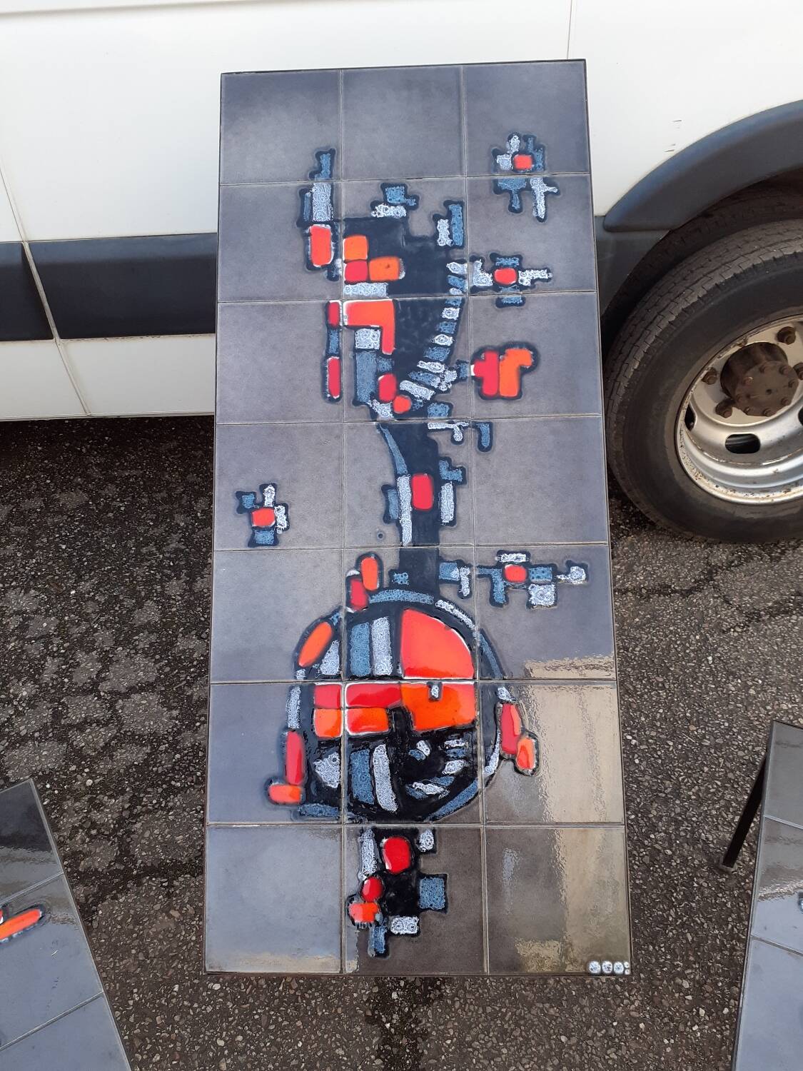 “adri” ceramic coffee table