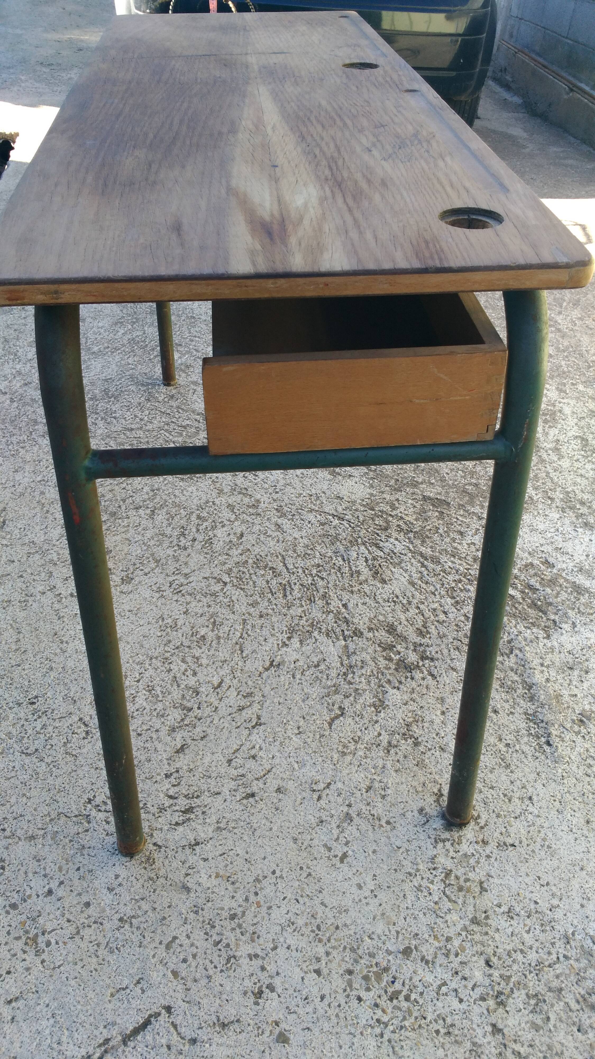 Double school desk