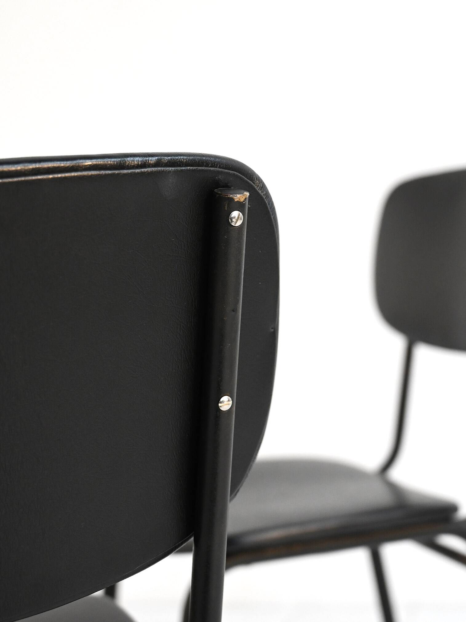 Set of 6 Olivetti Italian vintage chairs 1960s