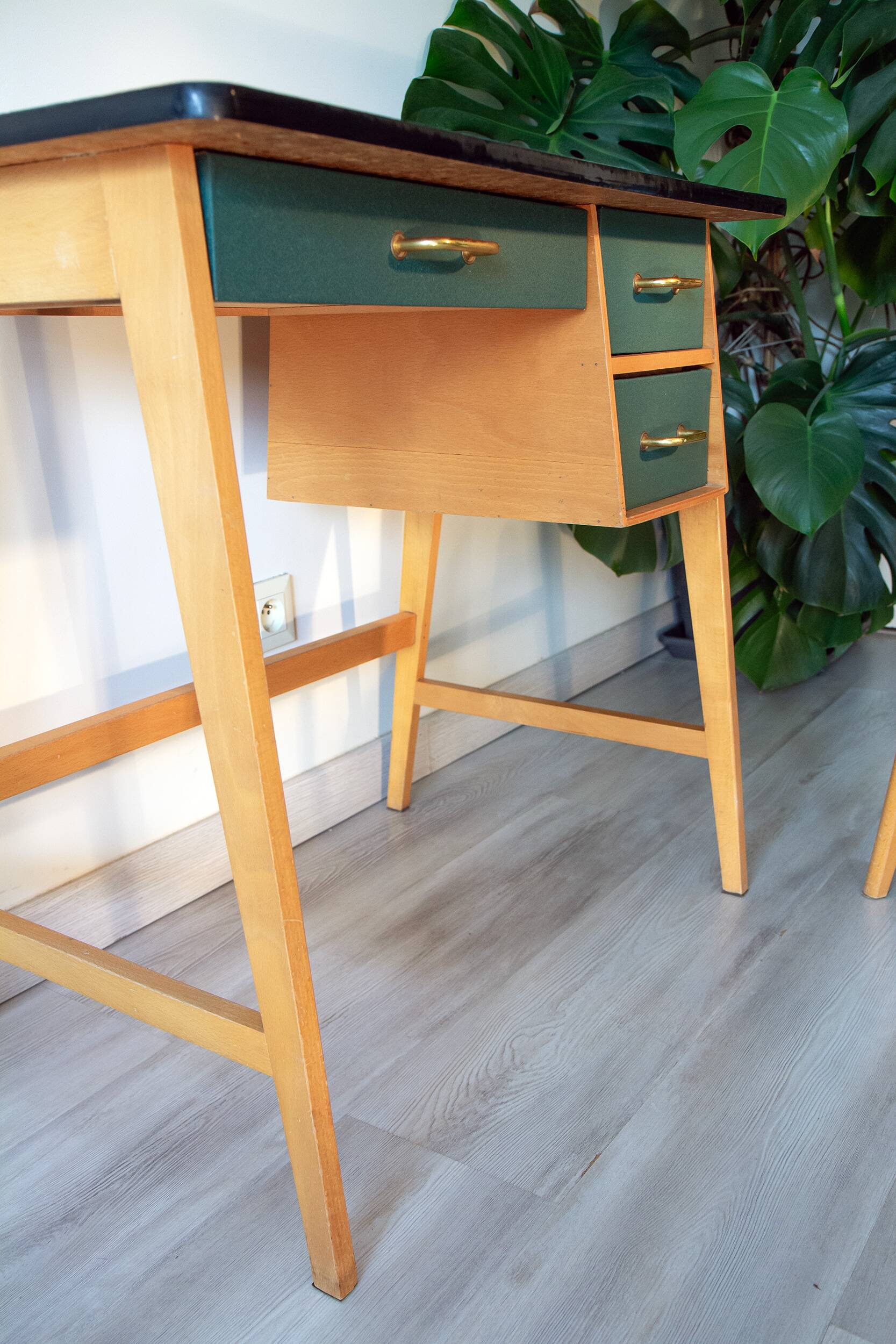 Desk and its green and wood chair, 1950s
