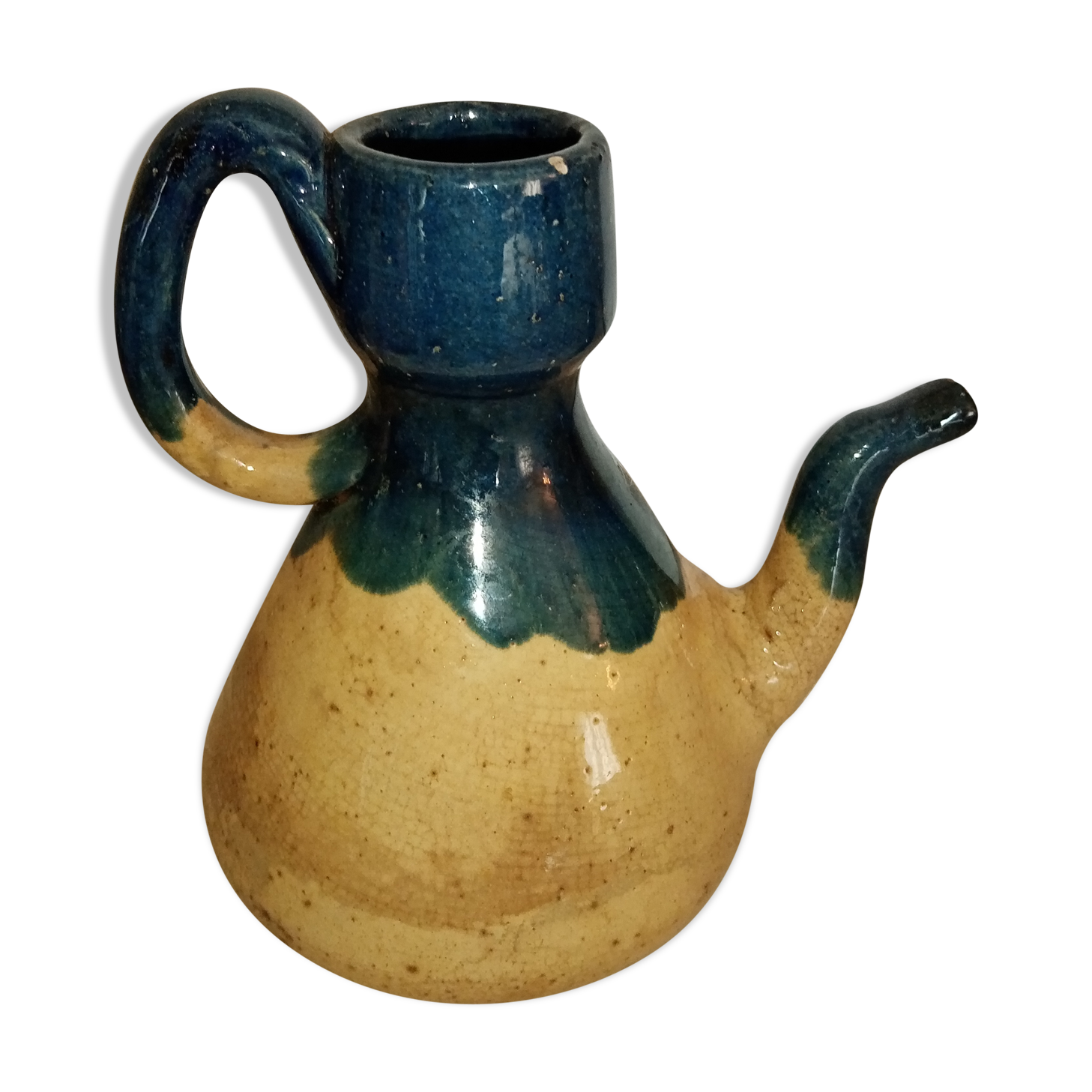 Vernissee sandstone pourer