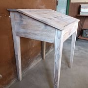 Bureau pupitre rénové