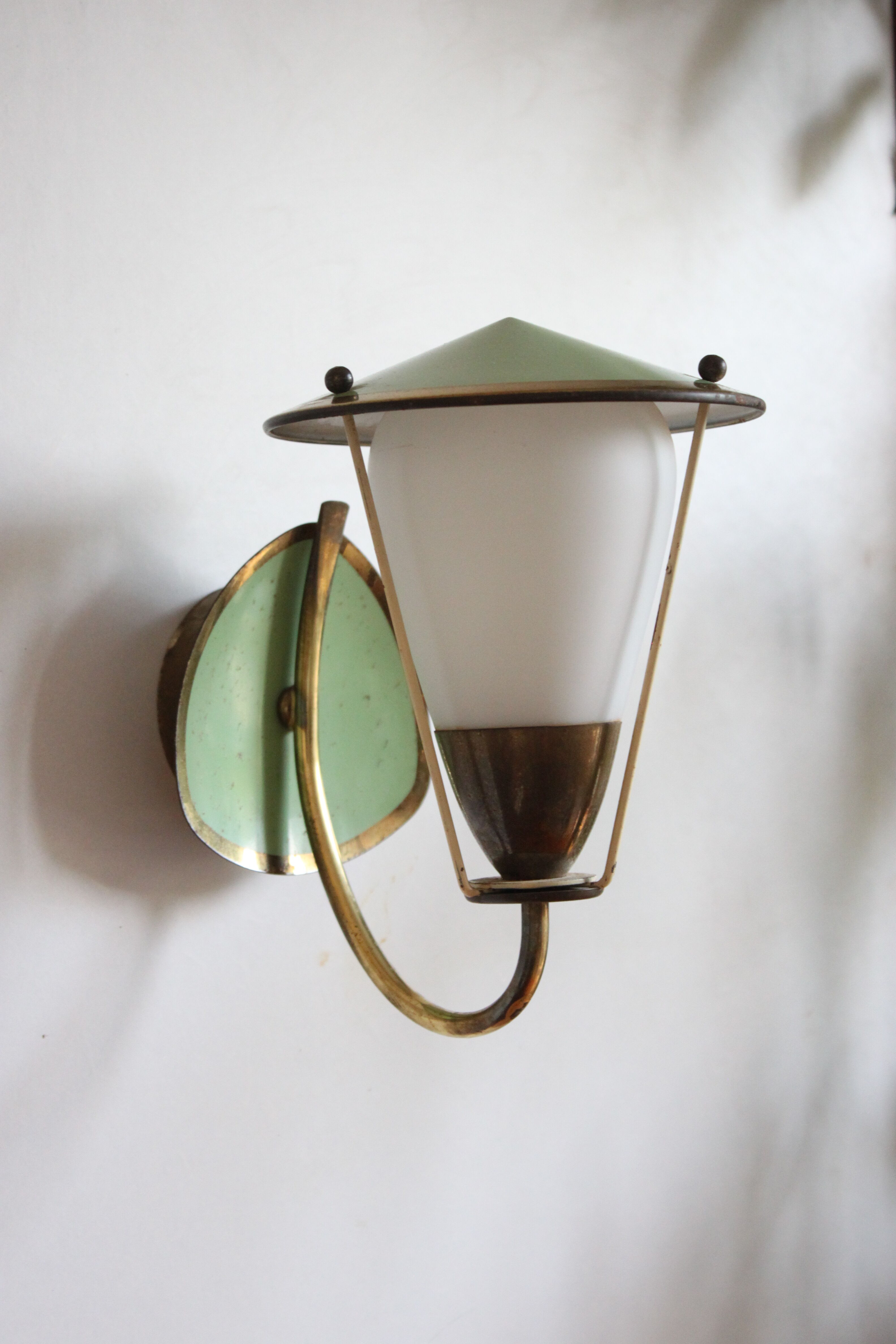 Brass green opaline wall lamp 1950, Expo 58