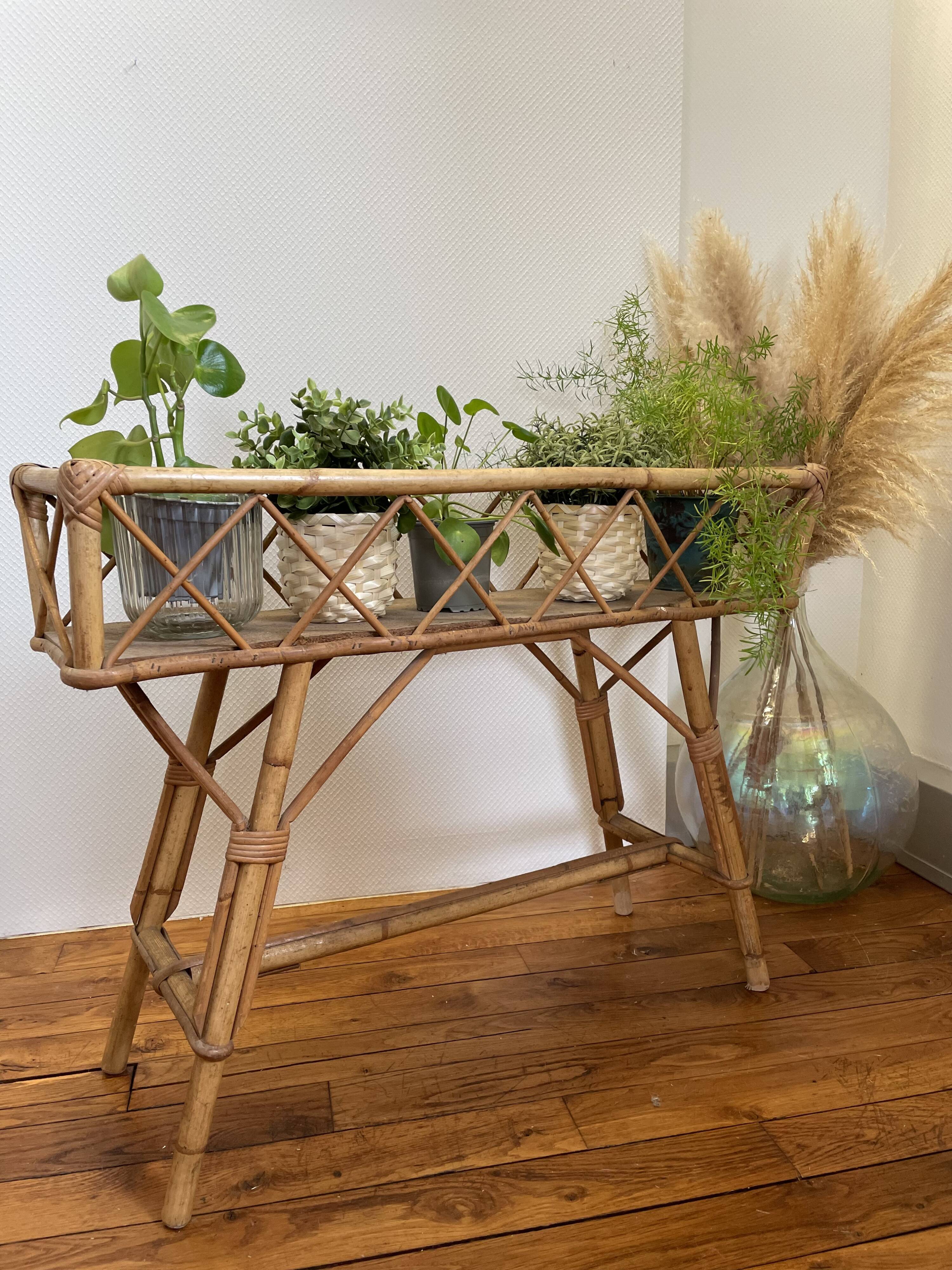 Vintage rattan planter