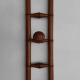 Retractable vintage hook