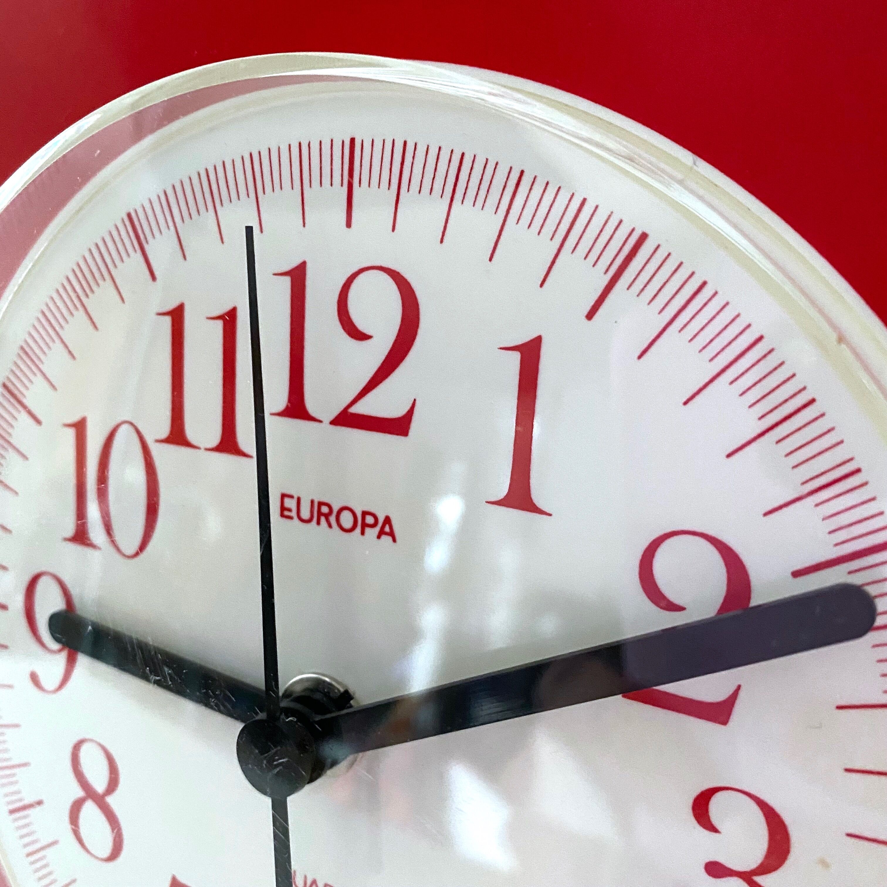 Europa wall clock, space age, 70's kitchen