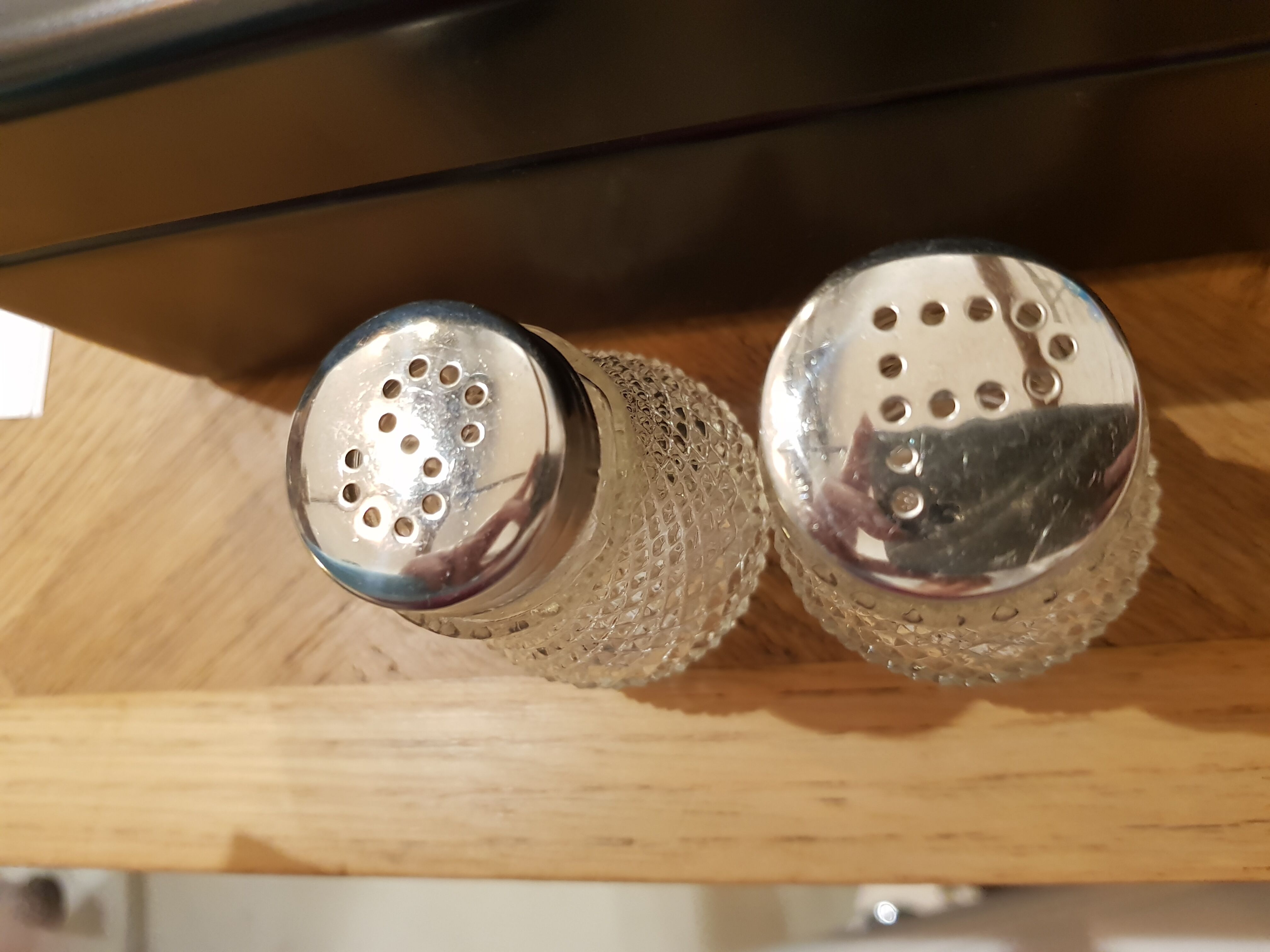 Vintage pepper salt shaker set