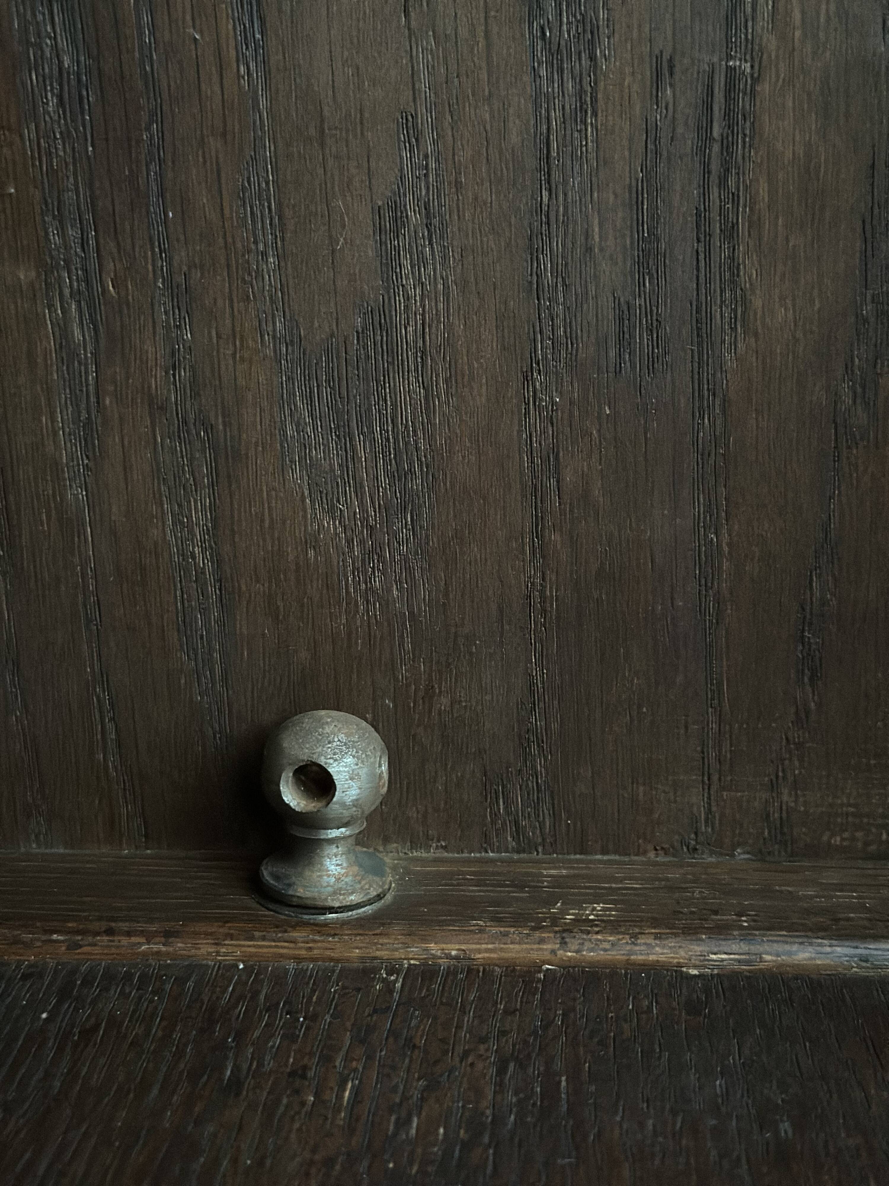 Haentges frères renaissance style cabinet in walnut