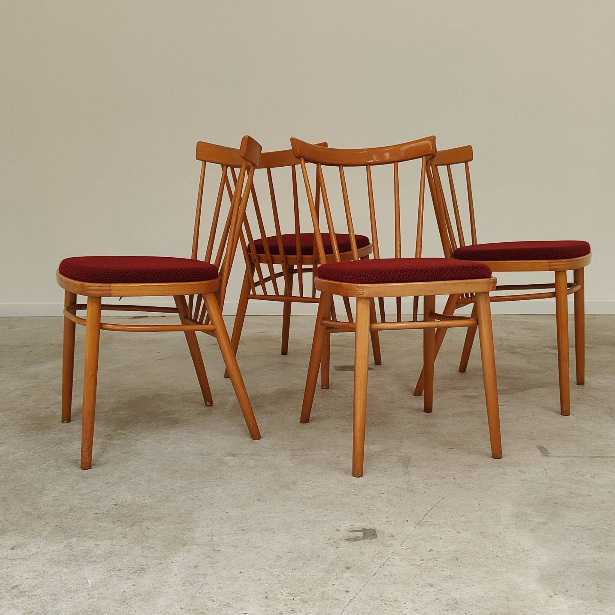 Set of 4 dining room chairs by Antonin Suman for Tatra Nabytok