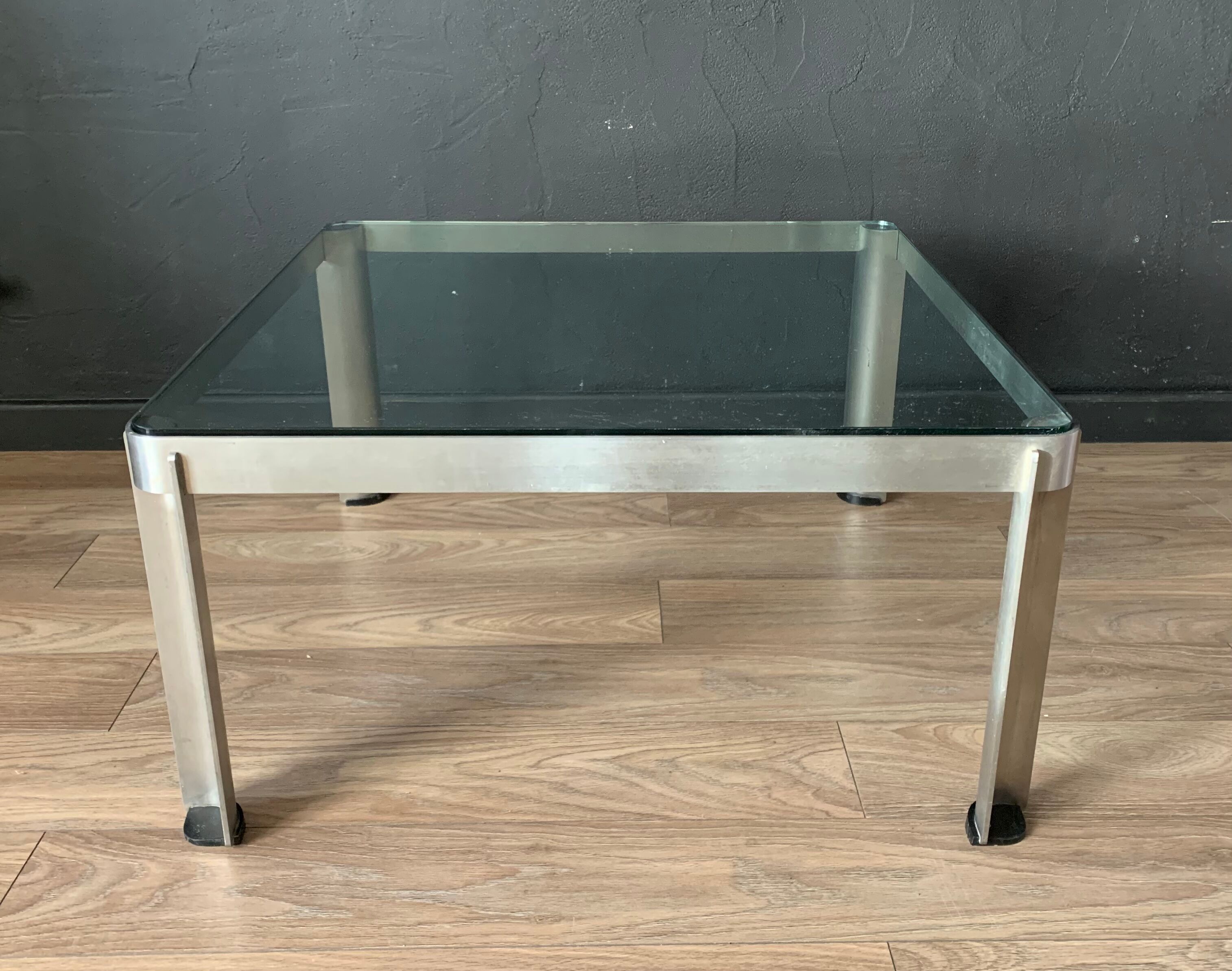 Coffee table by Osvaldo Borsani for Tecno