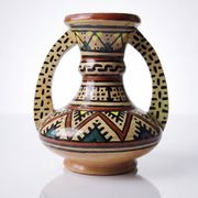 Small handled ceramic vase from Safi, signed, Morocco, 1960-1980.