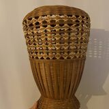 Vase, cache-pot vintage en rotin