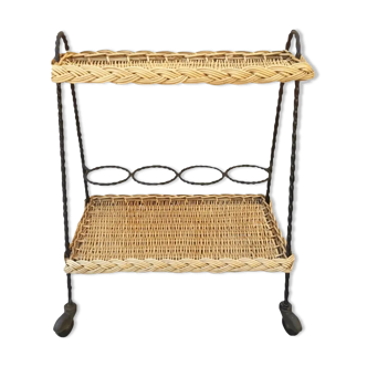 Vintage rattan service