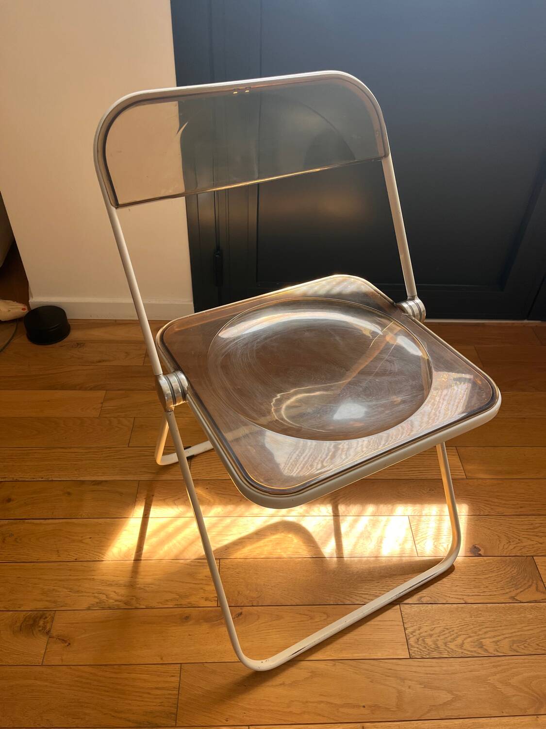 1970s folding chair