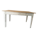 Two-tone farm table