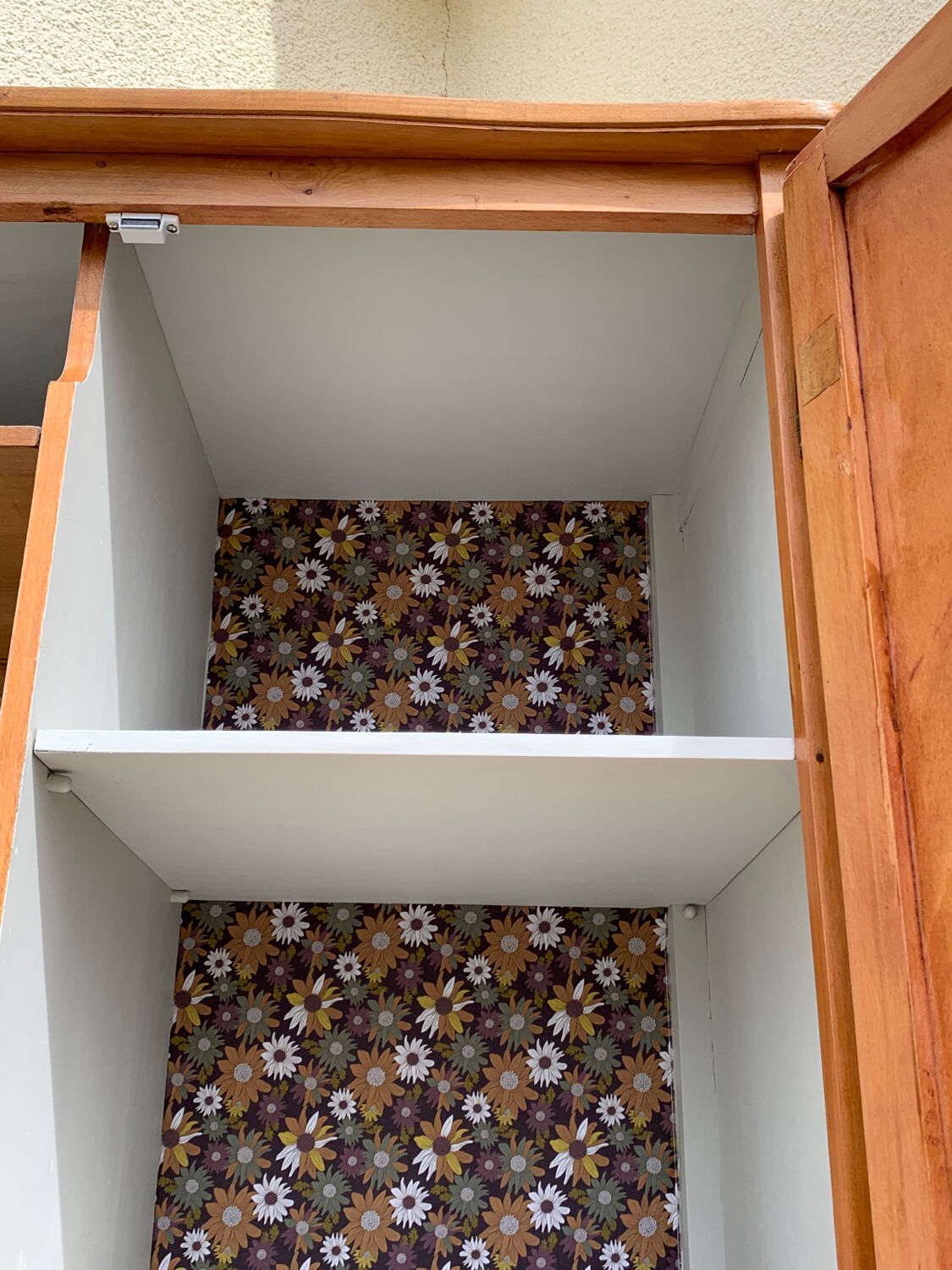 Vintage Parisian cabinet 1970s