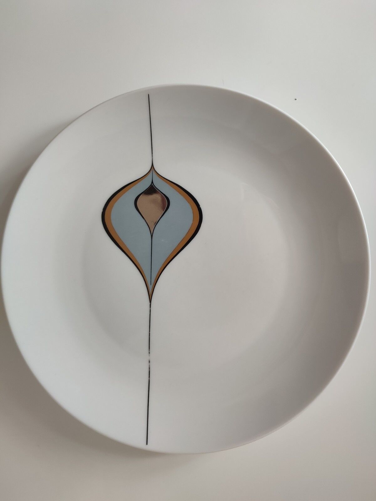 Porcelain dessert plates