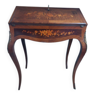 “Point du Jour” marquetry secretary desk with floral decoration