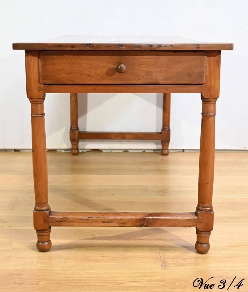Property Farm Table in Cherry, Louis XIV style – Early 19th century