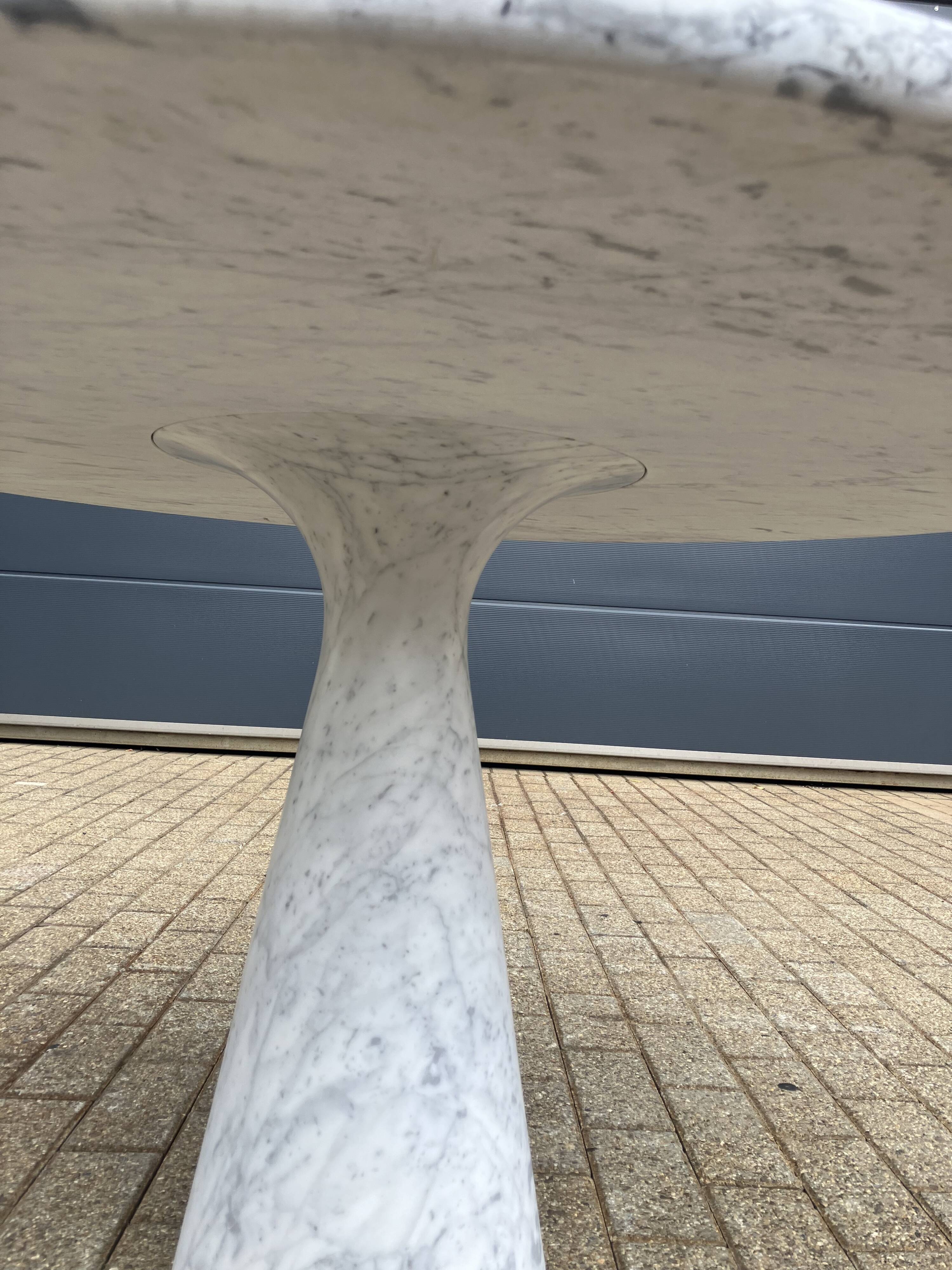 Angelo Mangiarotti M1 eettafel Skipper Carrara marmer 130cm