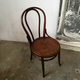 Taxhel bistro chair in curved wood