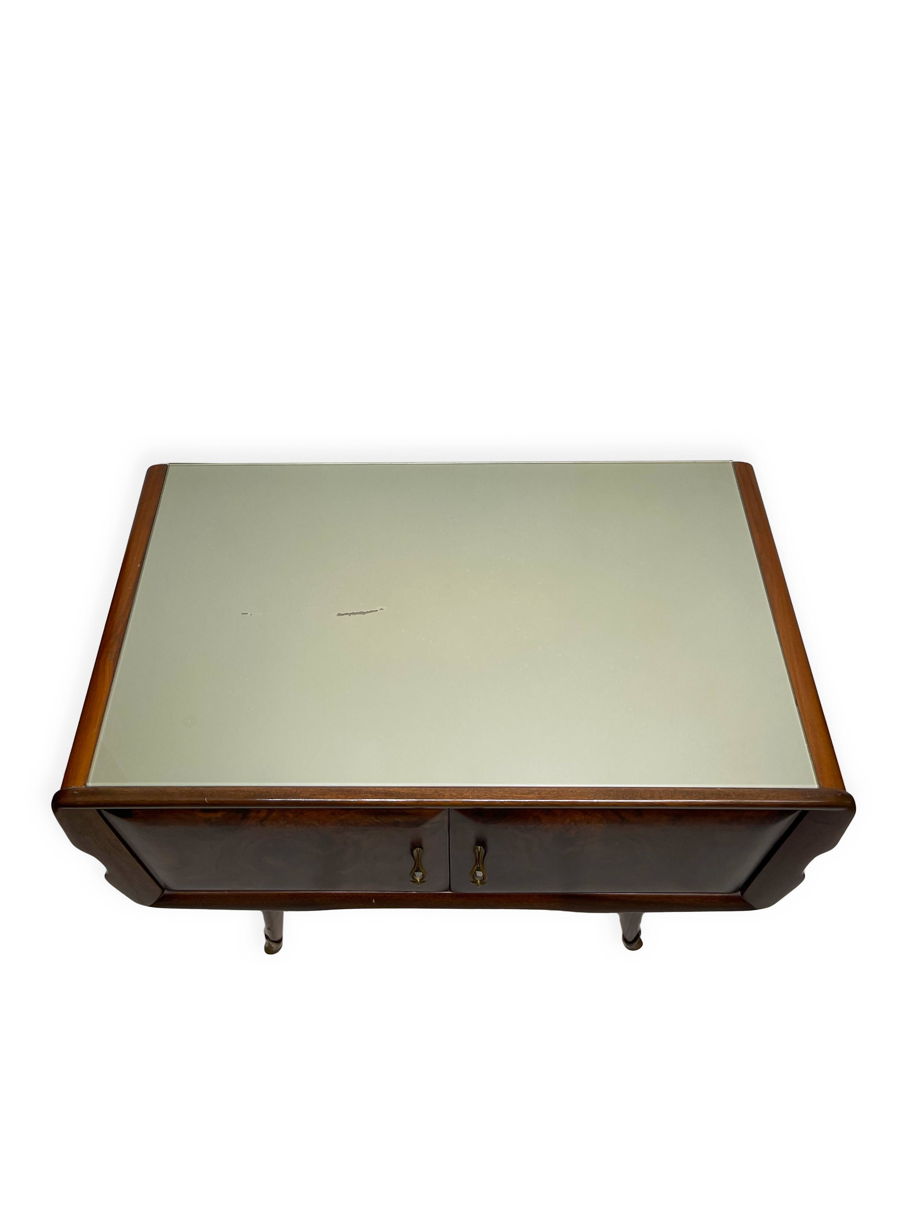 Tables de chevet, années 1950