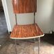 Table en formica avec sa chaise et son tabouret imitation palissandre