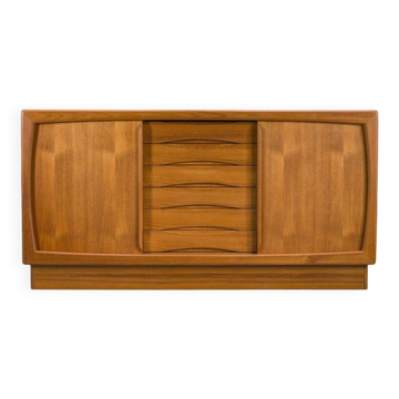 Buffet en teck danois par Dyrlund, années 1980