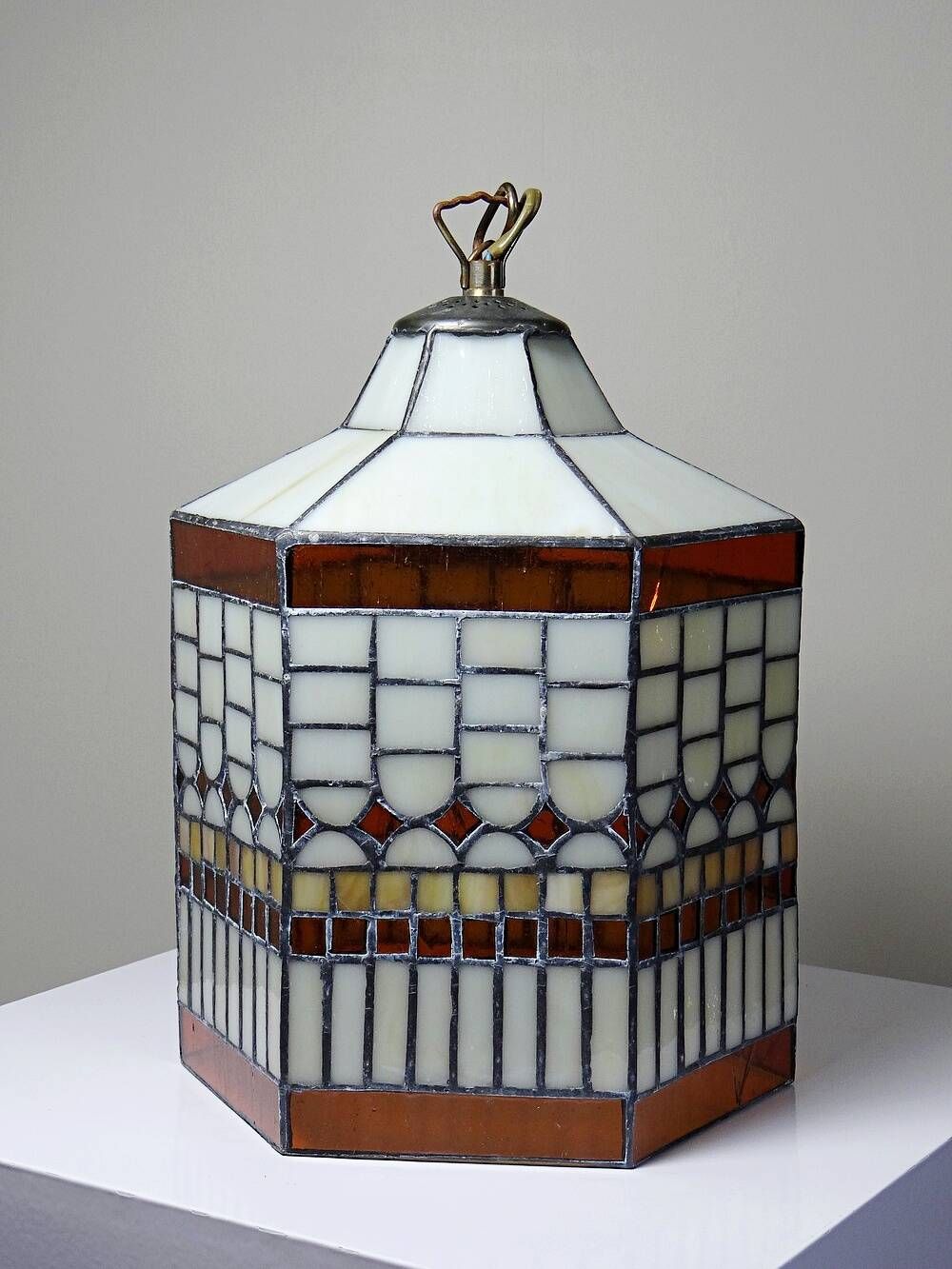 Large vintage suspension Artistar in Tiffany stained glass style, circa 1998.