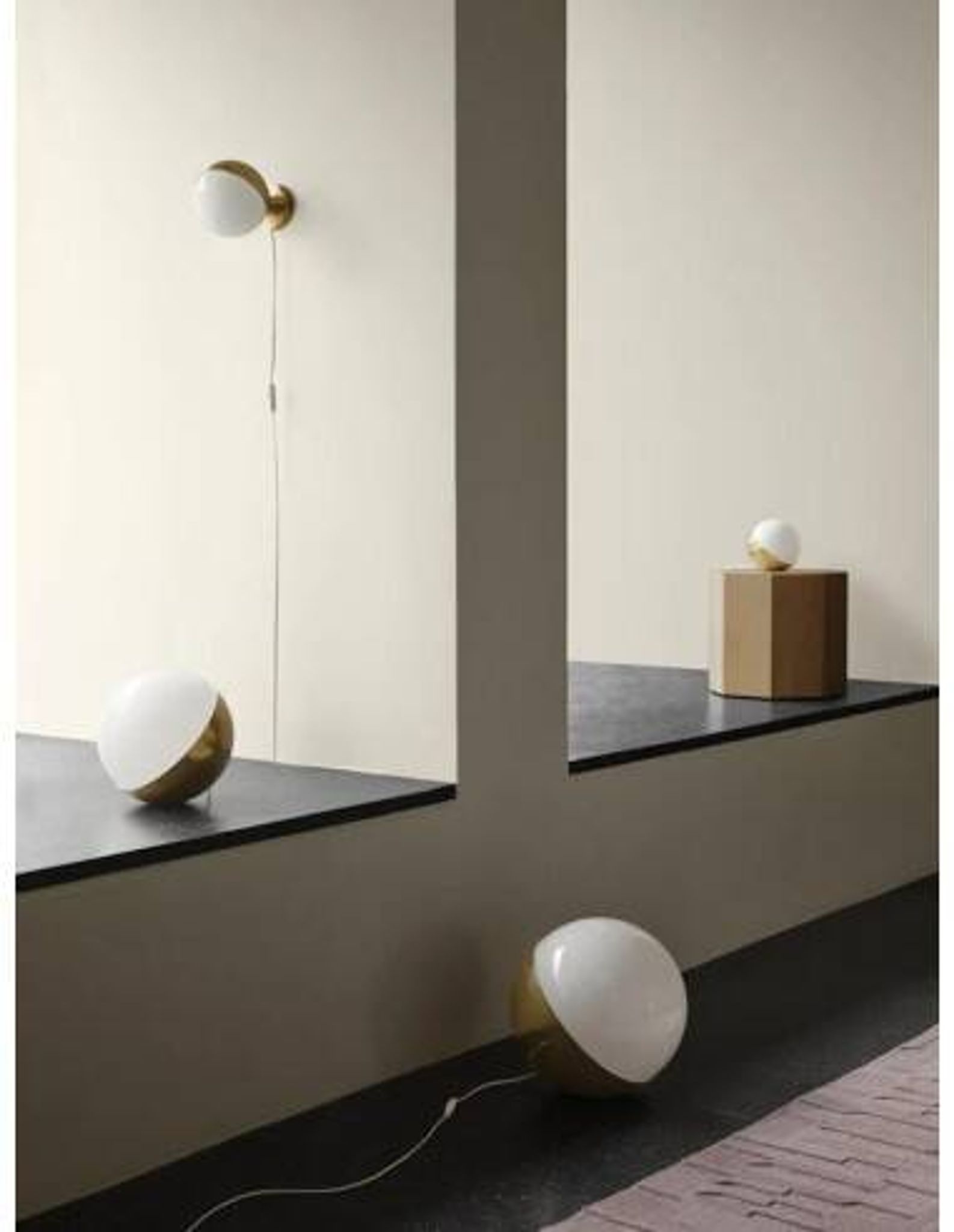 Table lamp/floor lamp, medium model VL Studio by Louis Poulsen.