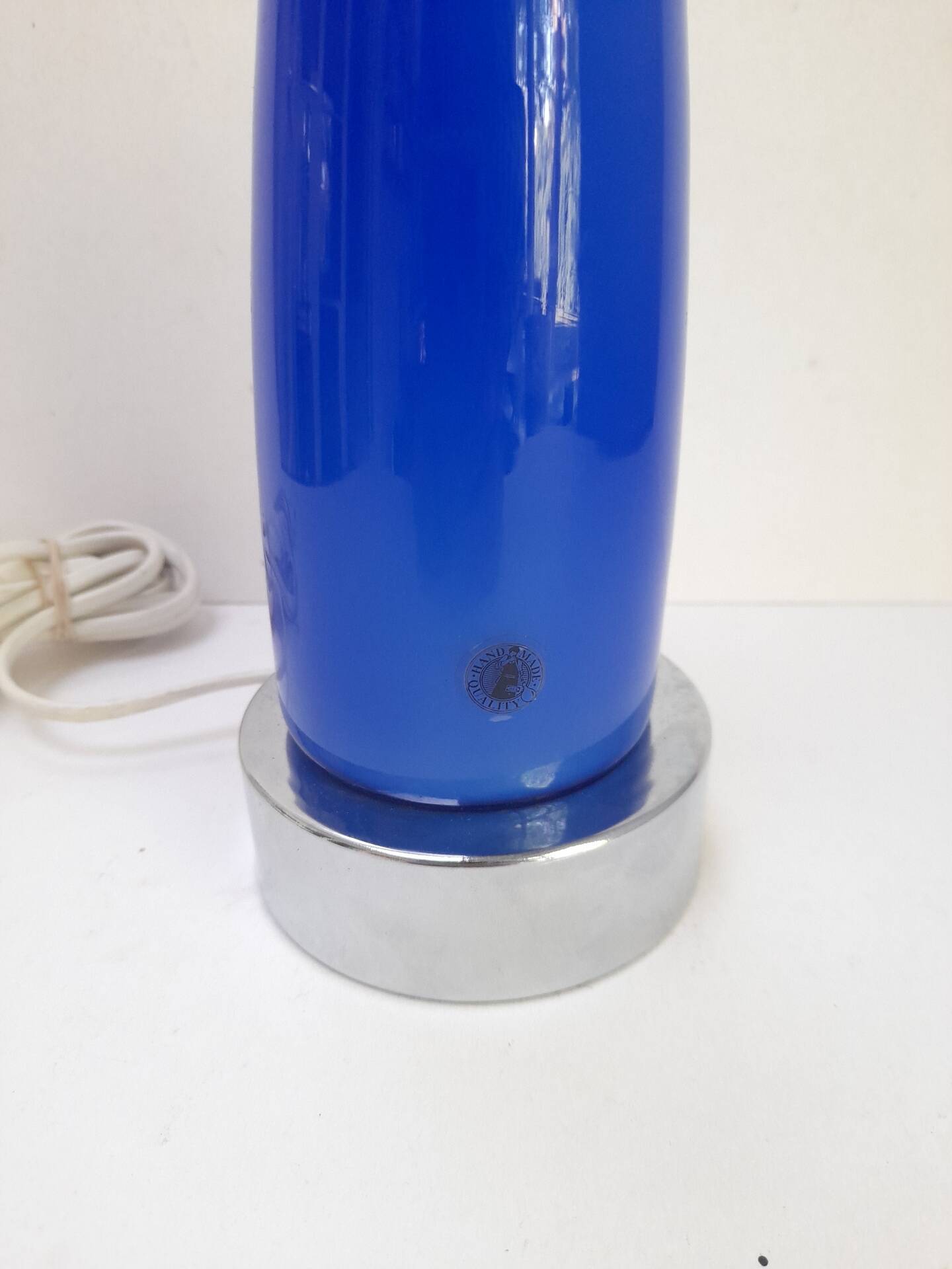 Blue glass table lamp in metal from the 90s.