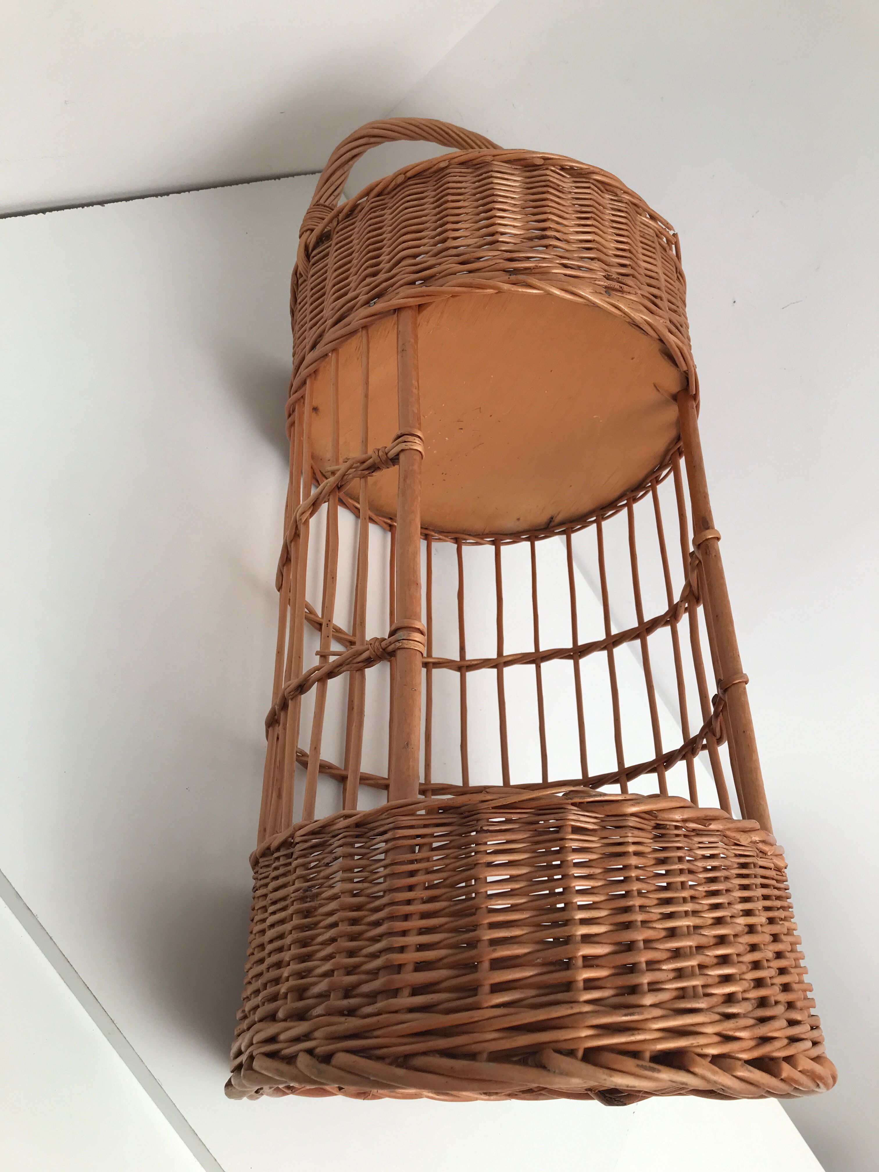 Bottle holder or wicker picnic