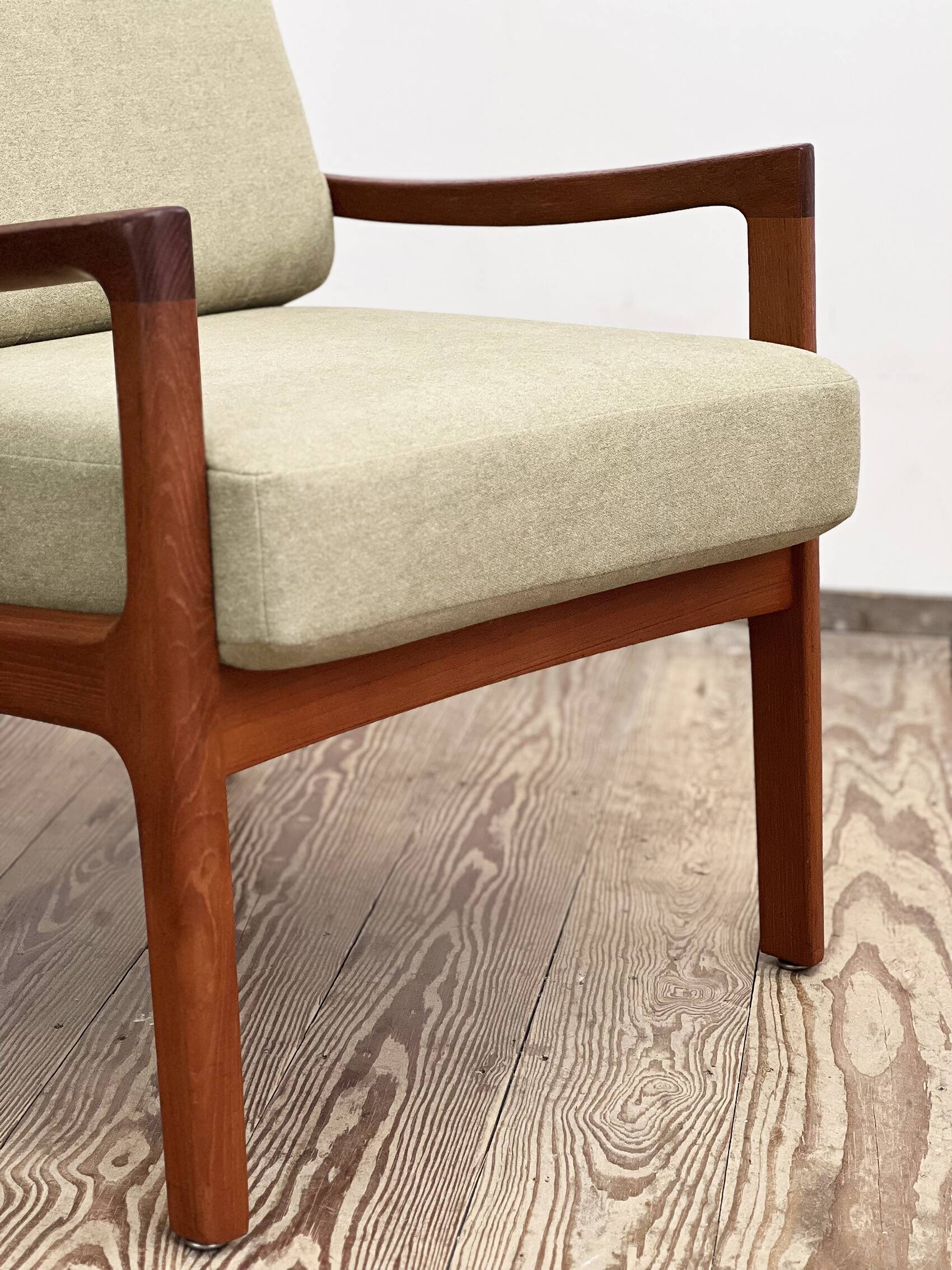 Mid Century Lounge Chair by Ole Wanscher for France & Son, Senator Series, Danish Design