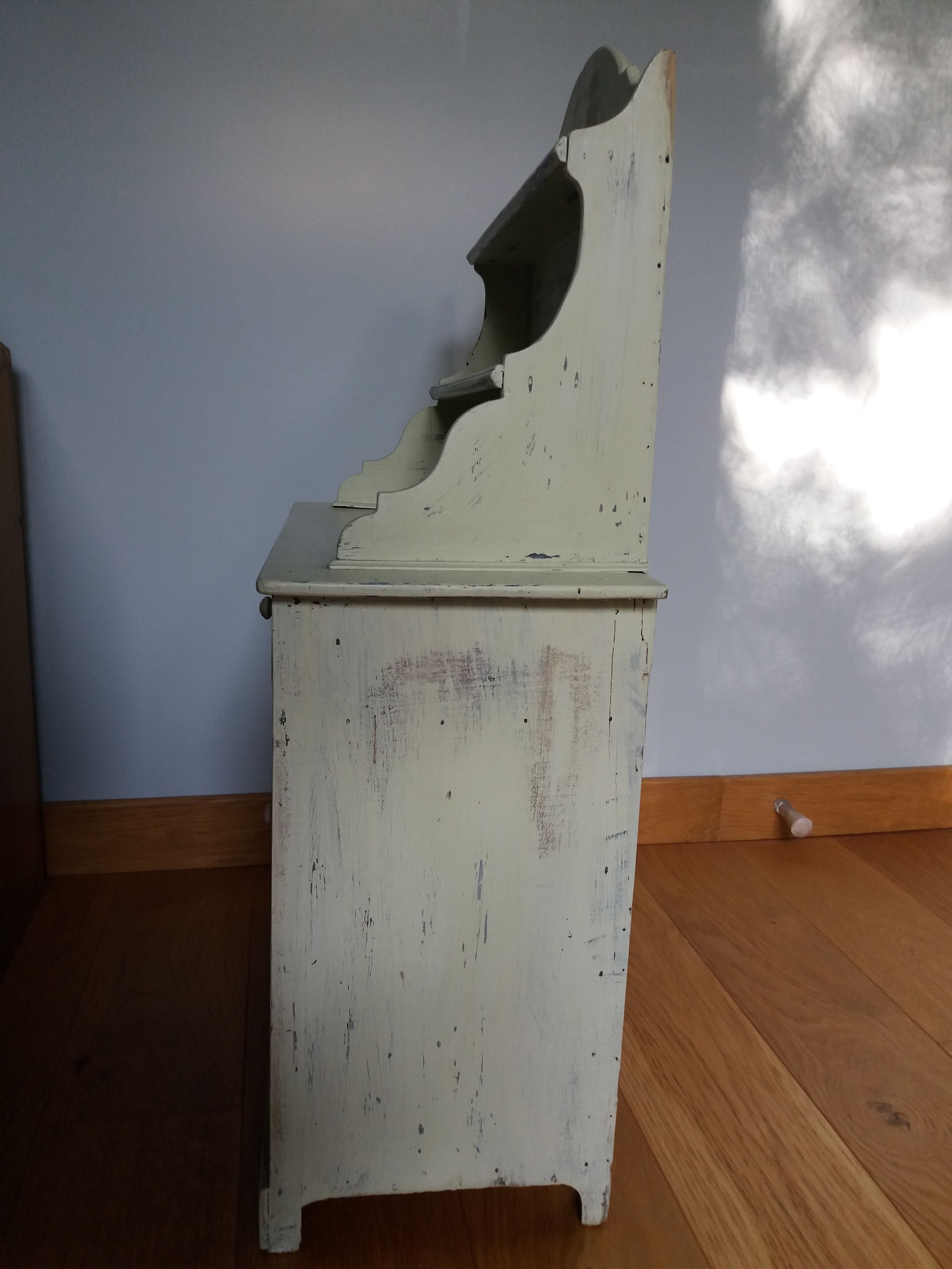 Children's buffet kitchen cabinet