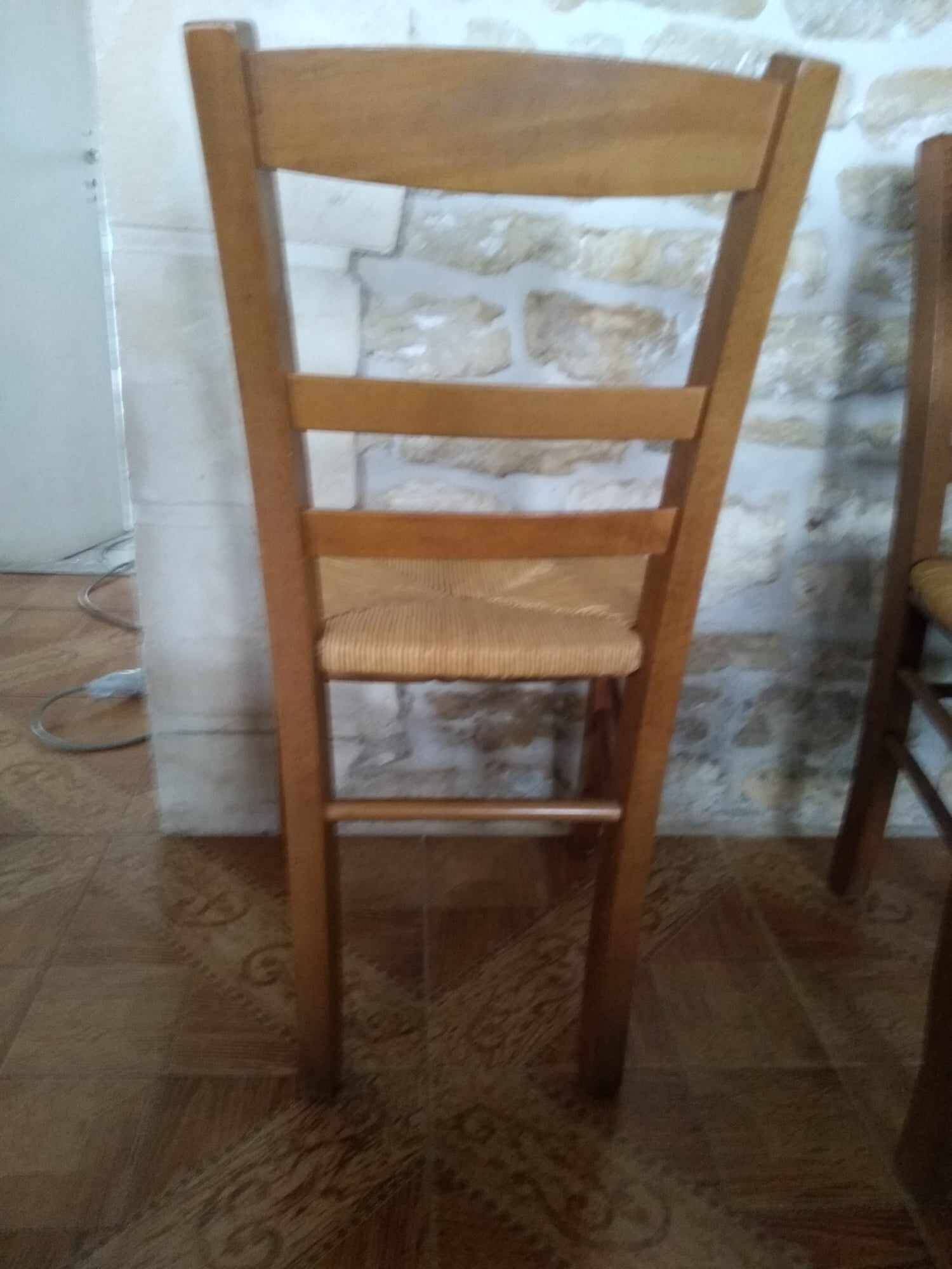 Set of 6 straw chairs