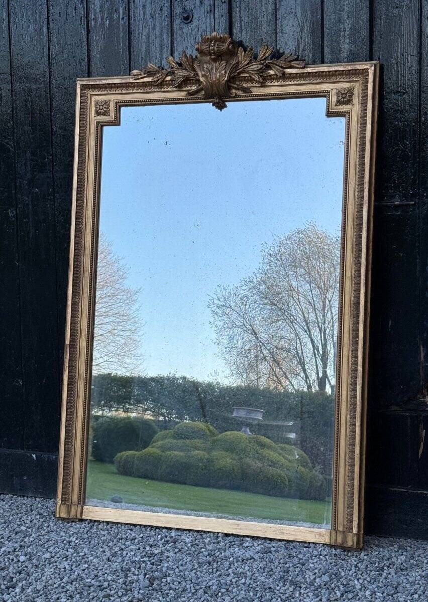 Louis XVI Style Mirror In Stuccoed And Gilded Wood Circa 1880