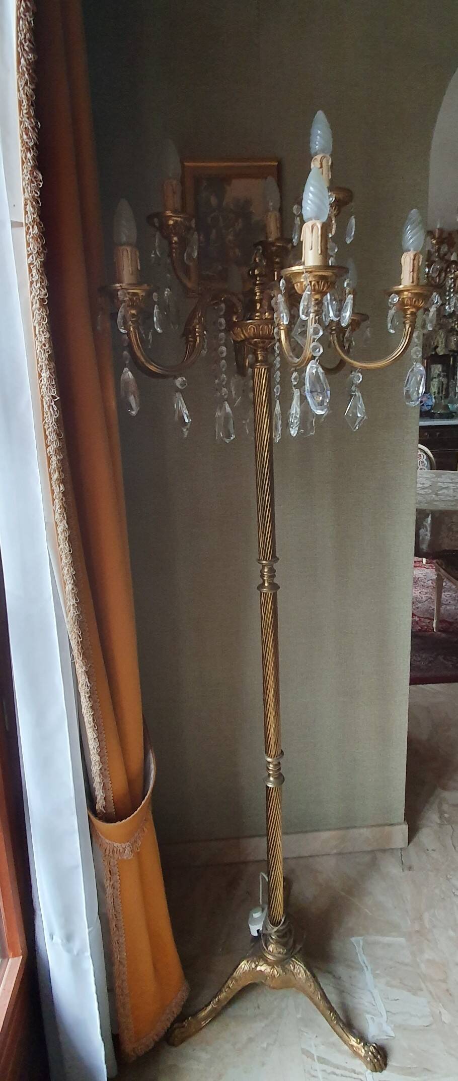 Lamppost classic candelabrum in regency style