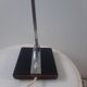 Lampe de bureau articulée en métal et bois