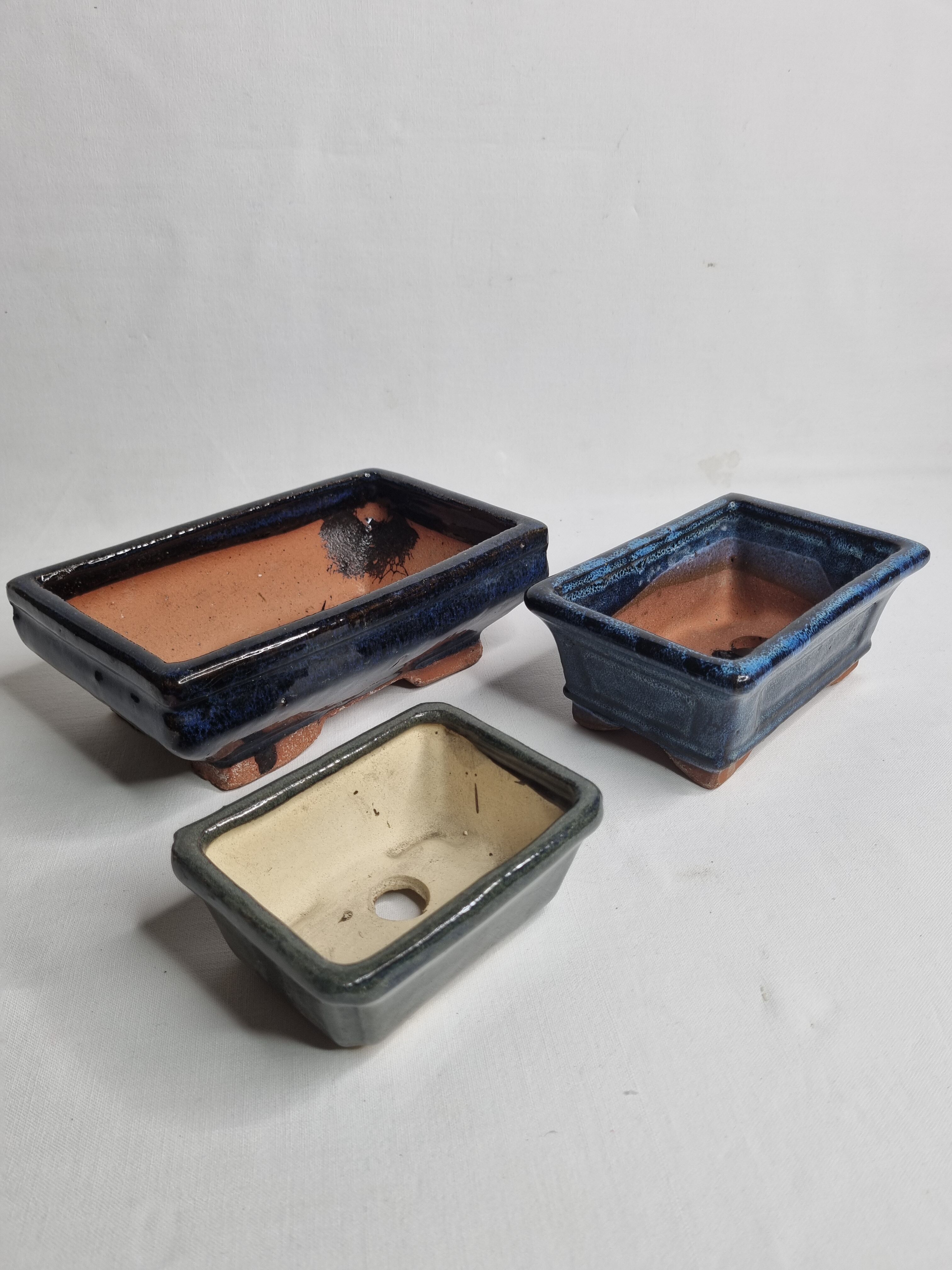 Set of three bonzaï pots of different formats in enamelled terracotta