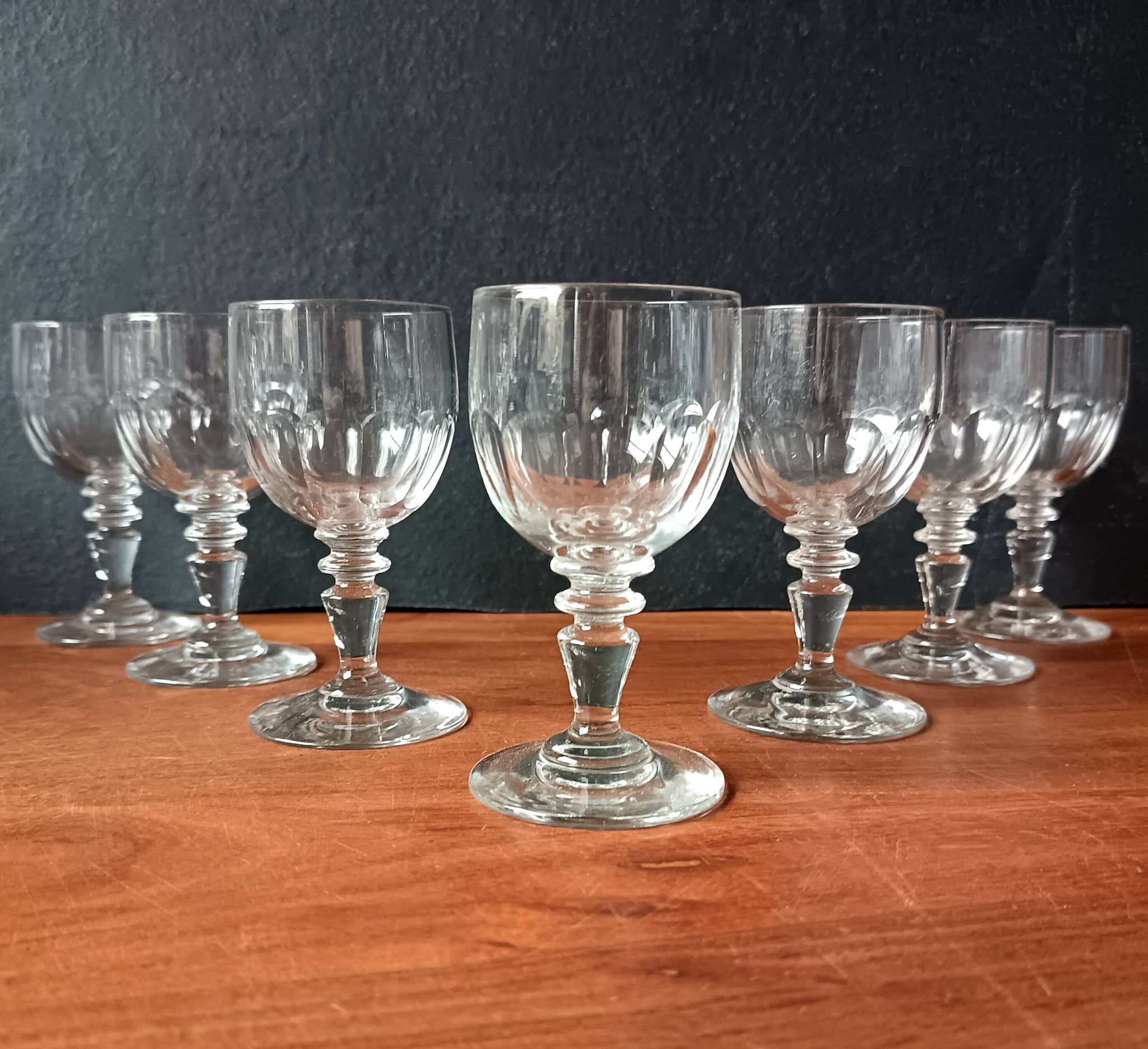 7 verres à apéritif vintage, France