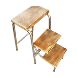 Stepladder walking feet