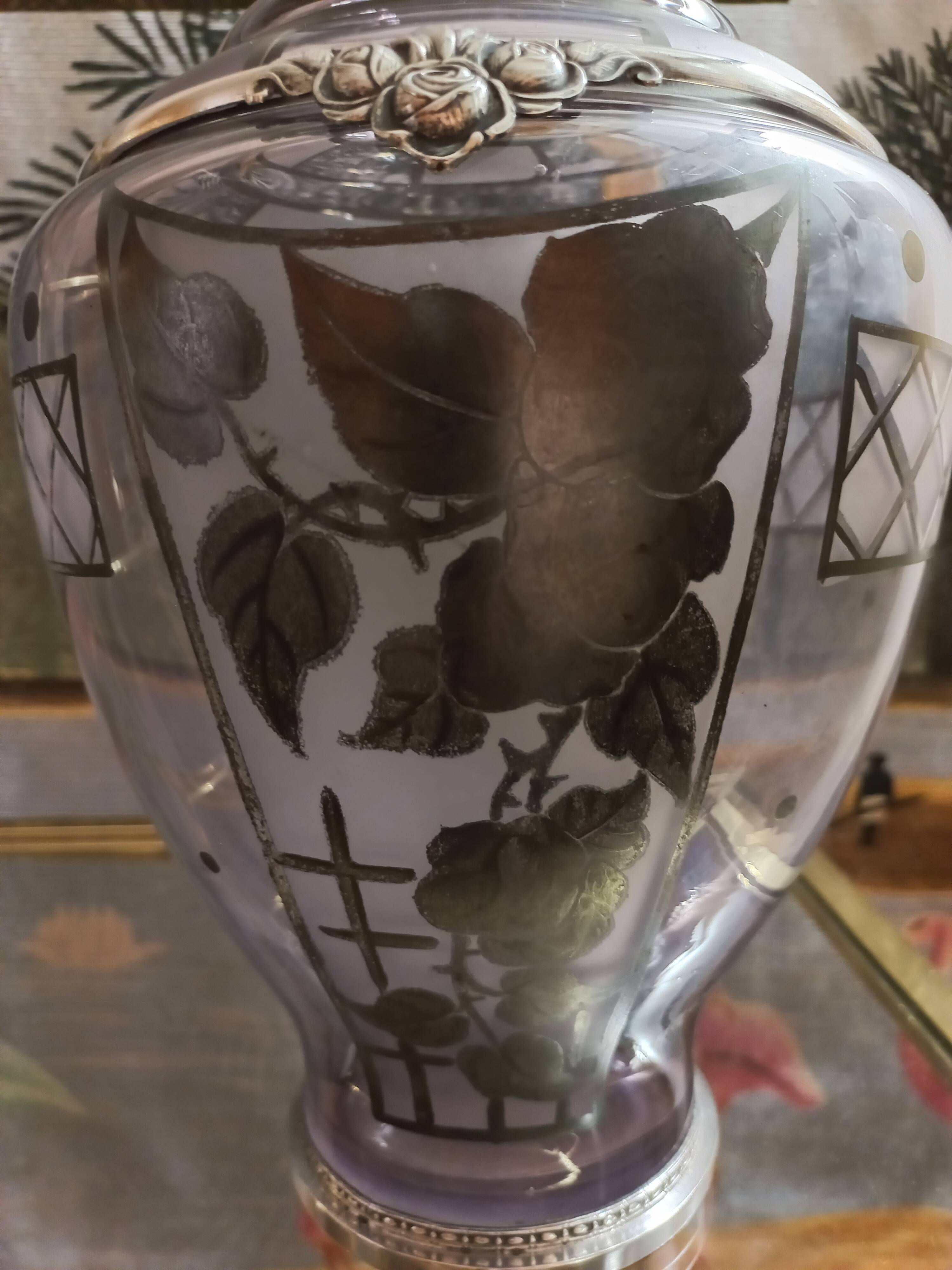 Art Deco vase in glass and silver metal