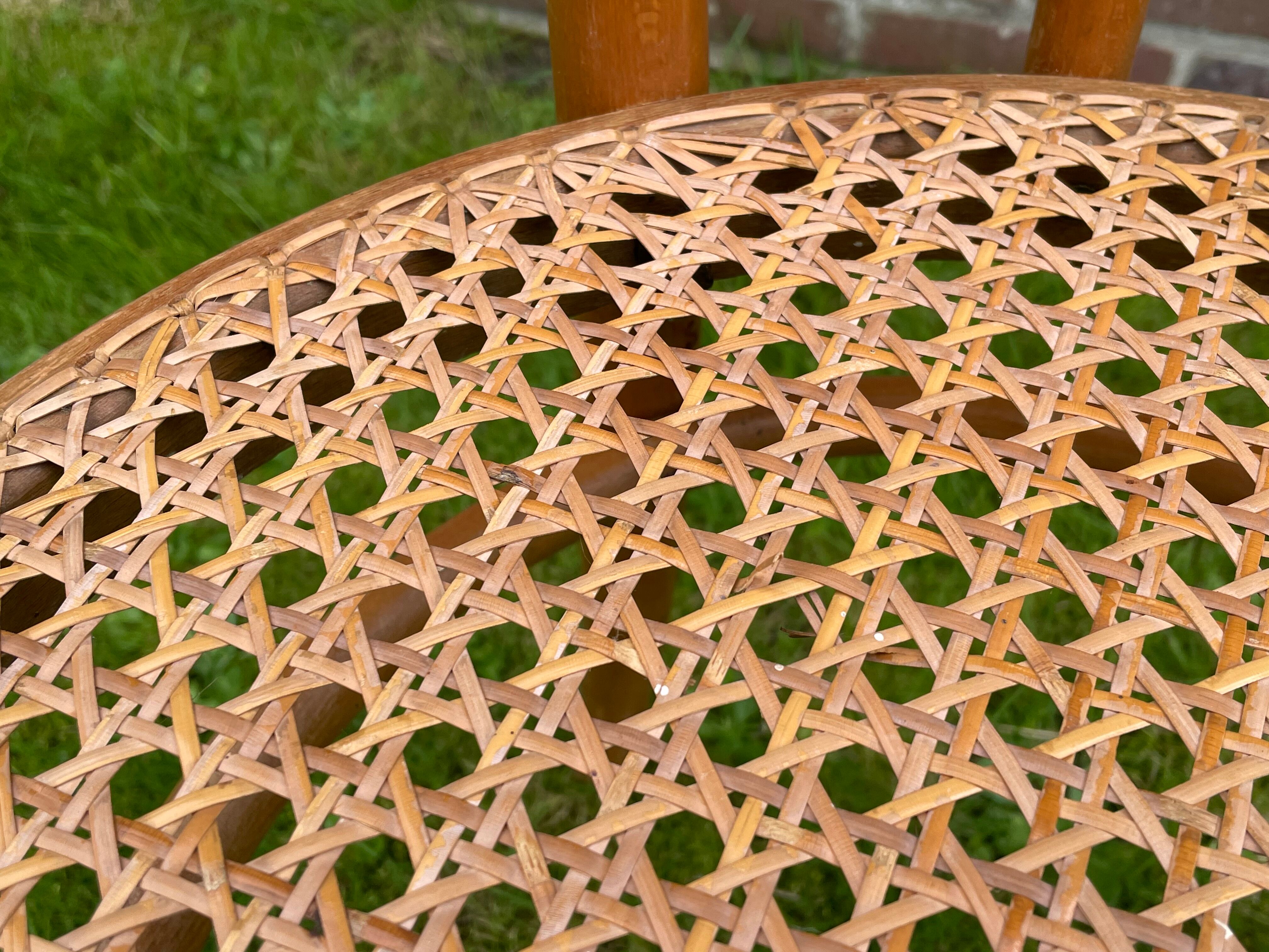 Chair n°18 model of Thonet edition ZMG