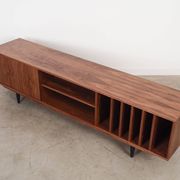 Buffet en noyer, design scandinave