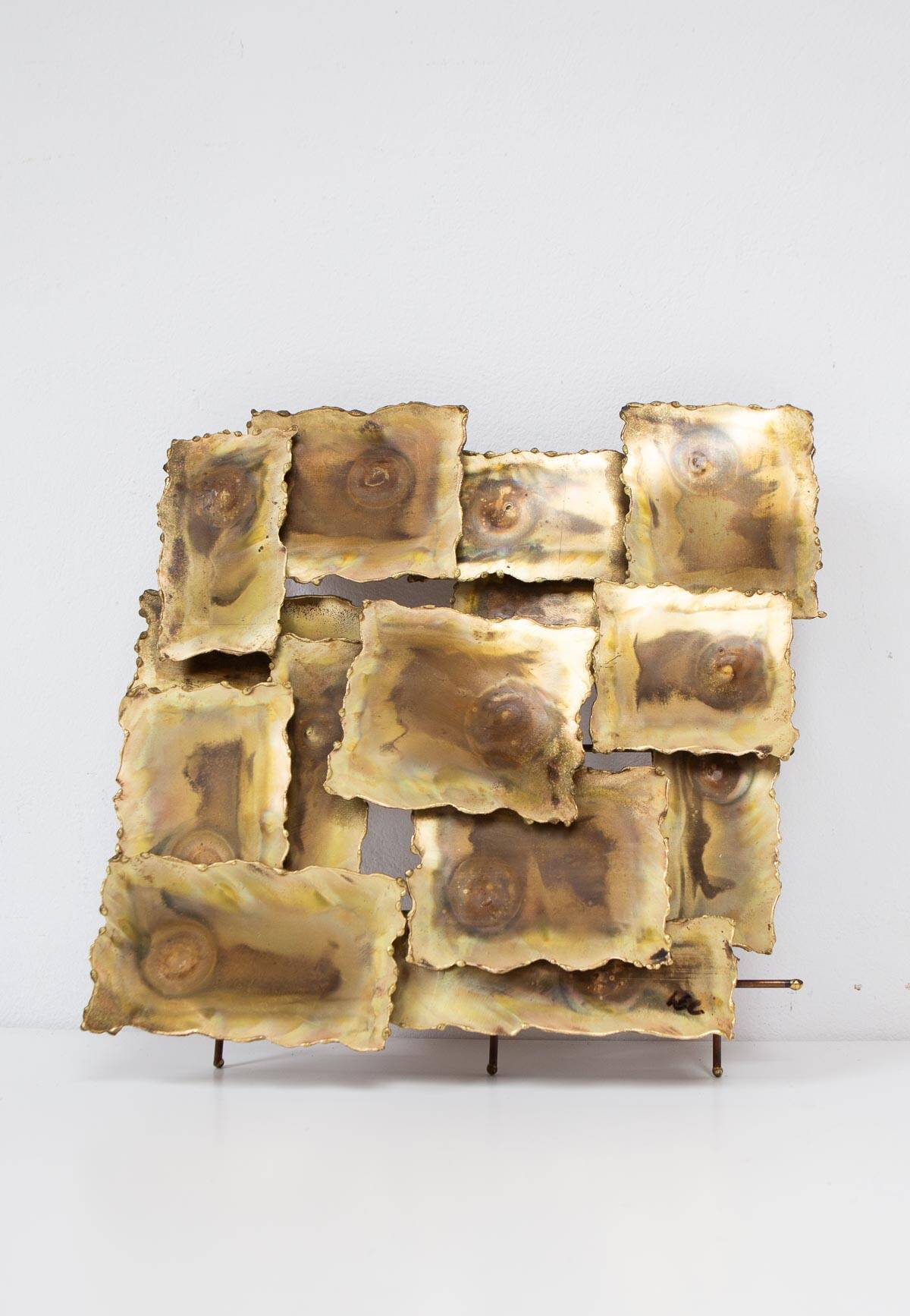 Sculpture or wall decoration in brass sheets USA circa 1970 (28 cm)
