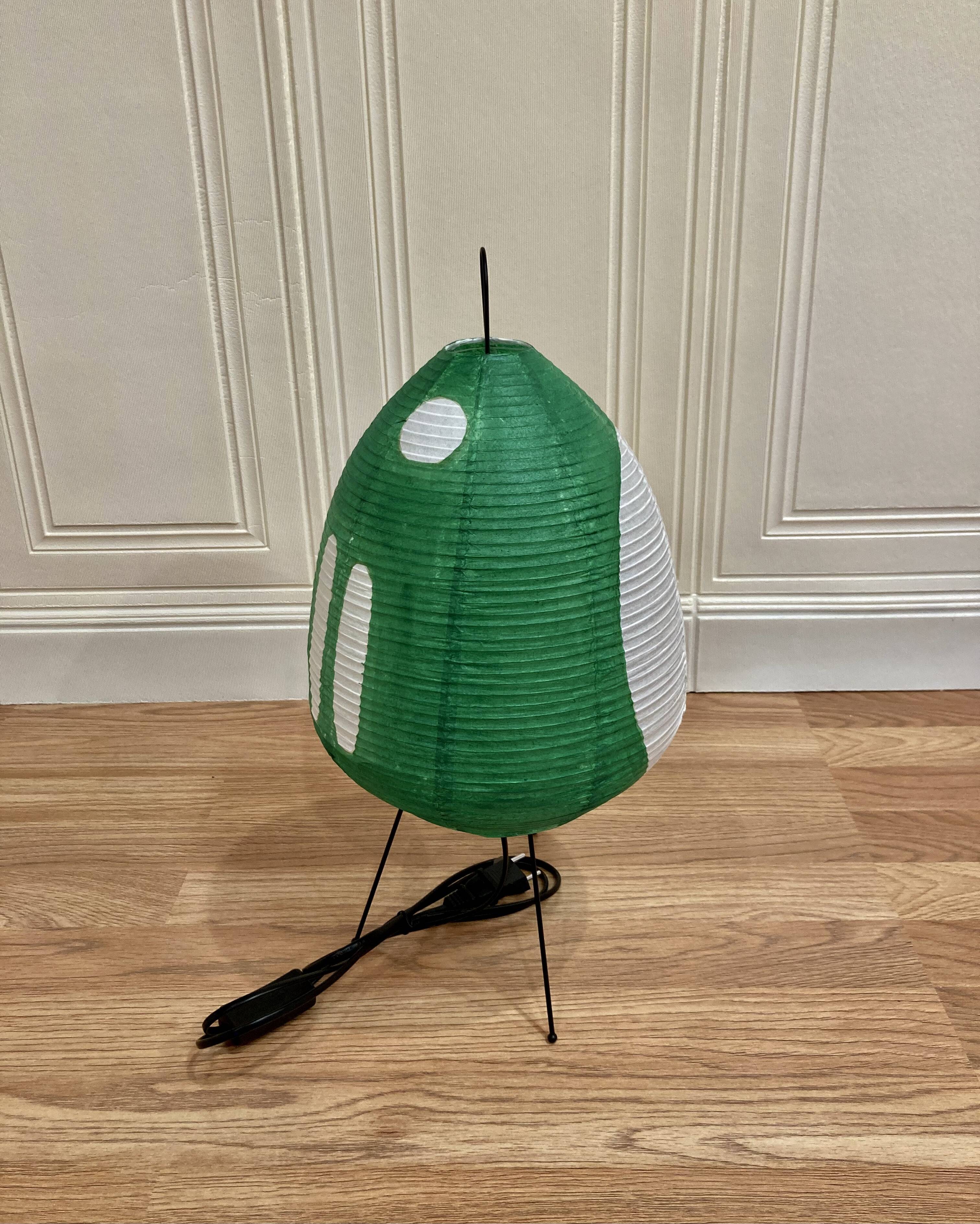 Trio de lampes en papier et métal