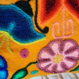 Housse de coussin péruvien jaune