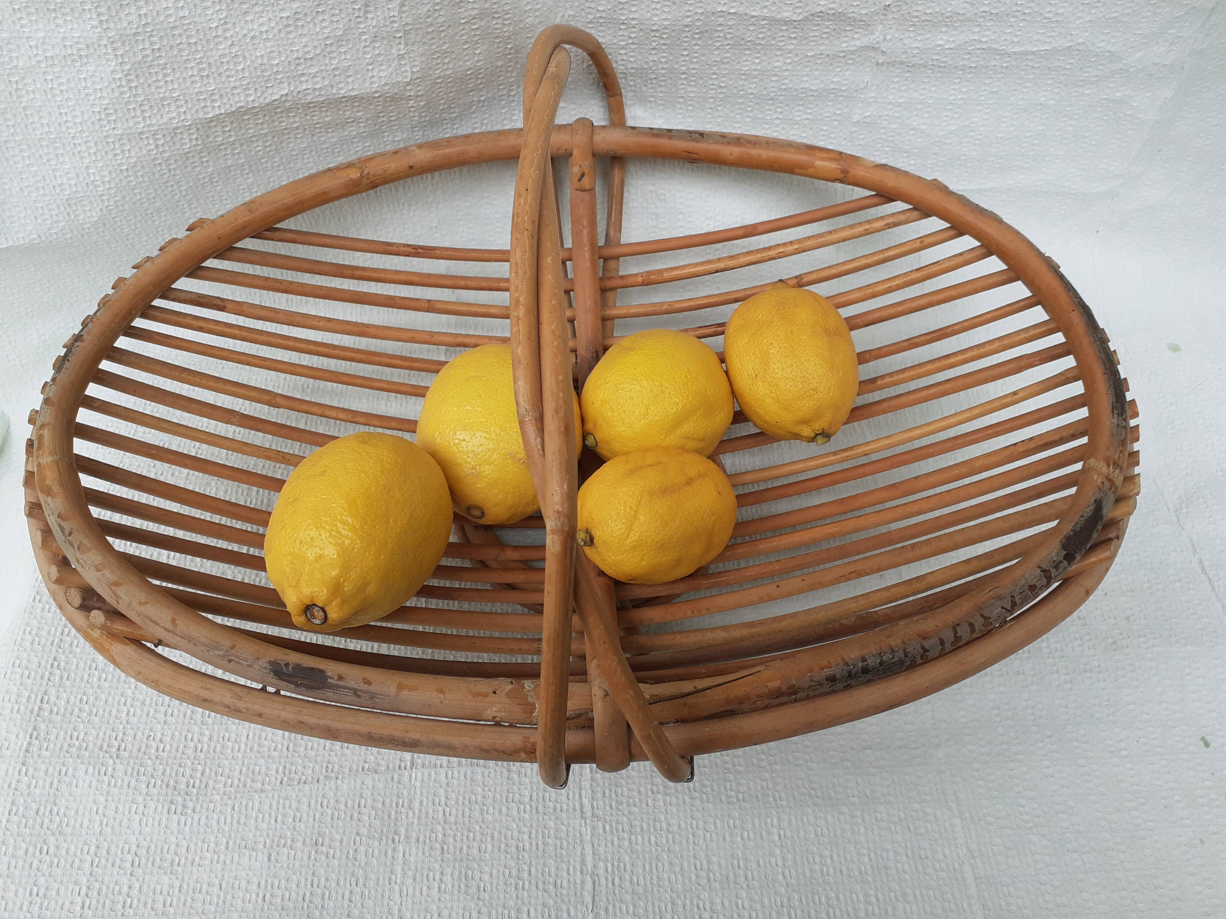 Rattan fruit basket