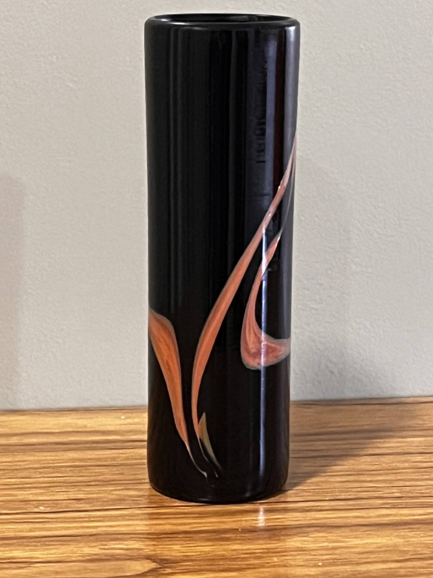 Roller vase glassware from Maure Vieil